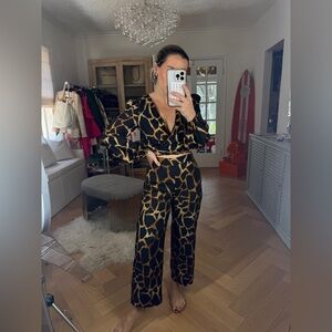 Milly two piece leopard set